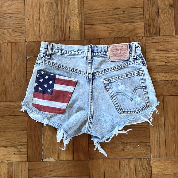 VINTAGE Levi’s Denim jean shorts american flag 🇺🇸 w31 517 jeans levi strauss - Picture 1 of 10